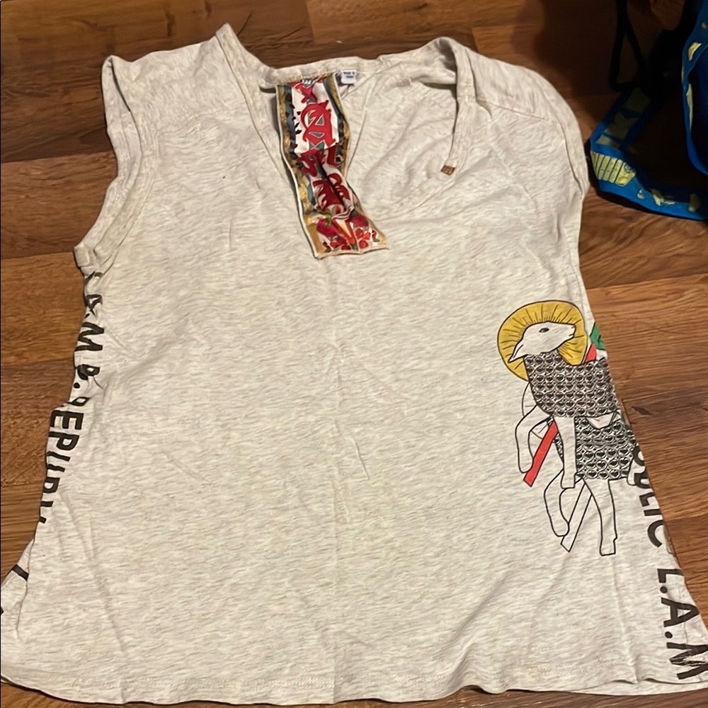L.A.M.B. Shirt large